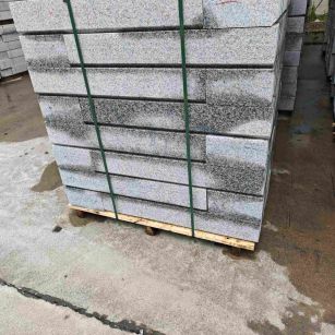 安庆芙蓉白路牙石，马路牙子