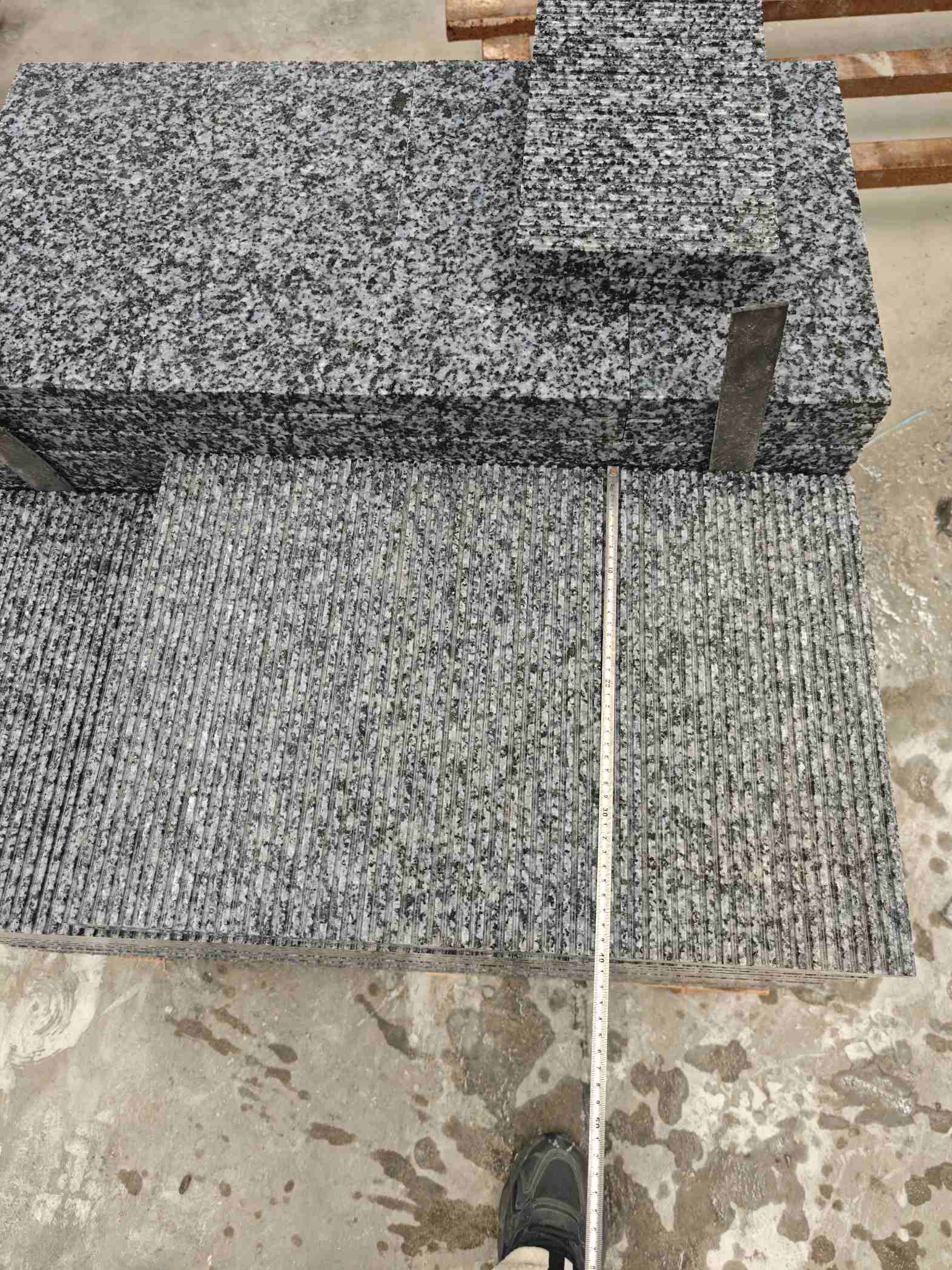 安庆芝麻黑拉丝面